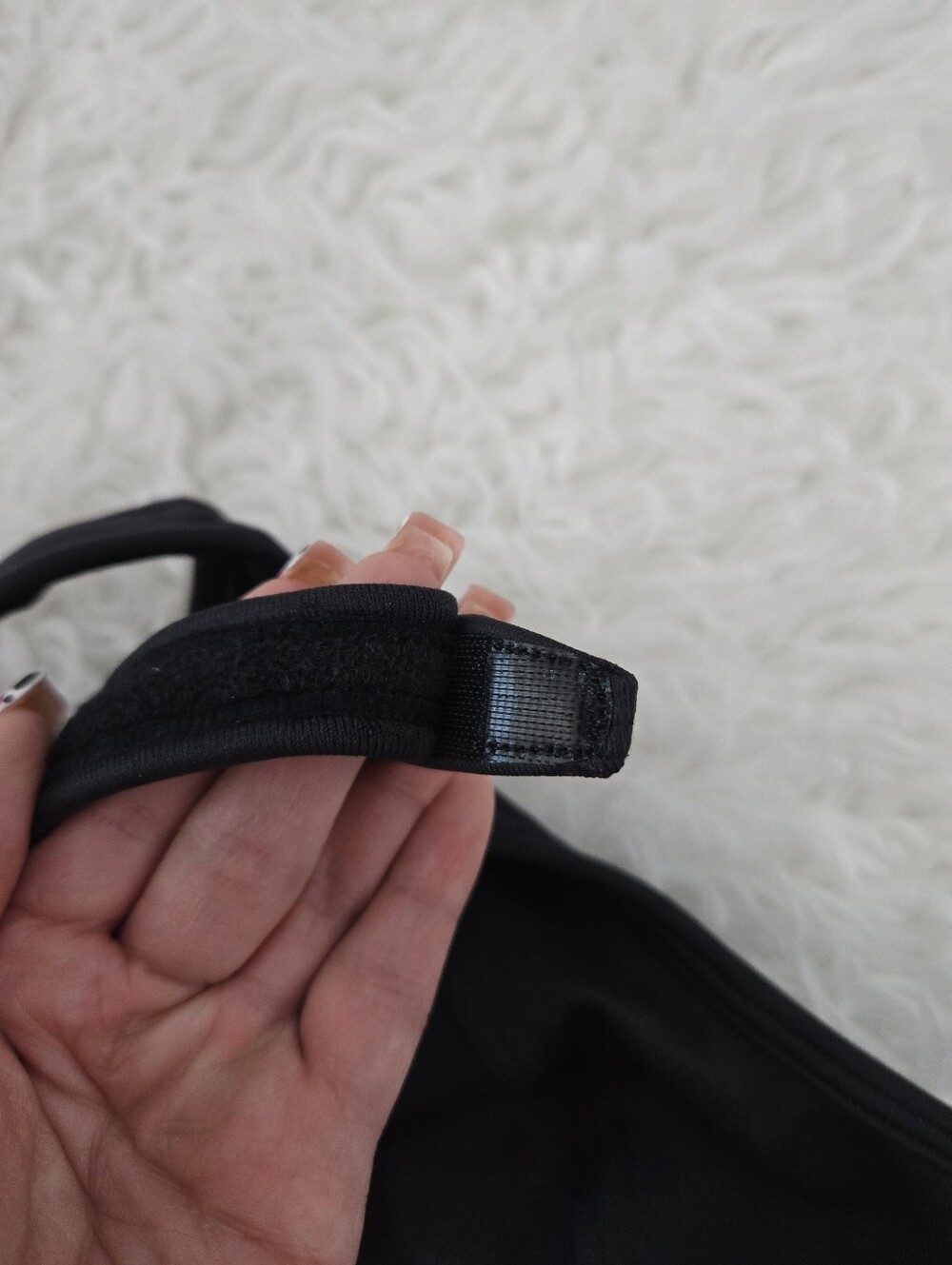 Brooks Moving Comfort Fiona Sports Bra. Black. Size 40DD. - Picture 3 of 8
